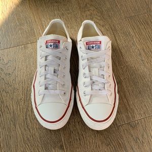 Converse All Stars like new, barely worn, great condition!
